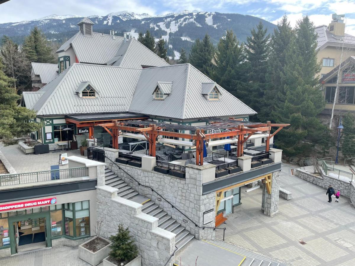 Whistler Village Centre By Latour Hotels And Resorts Εξωτερικό φωτογραφία