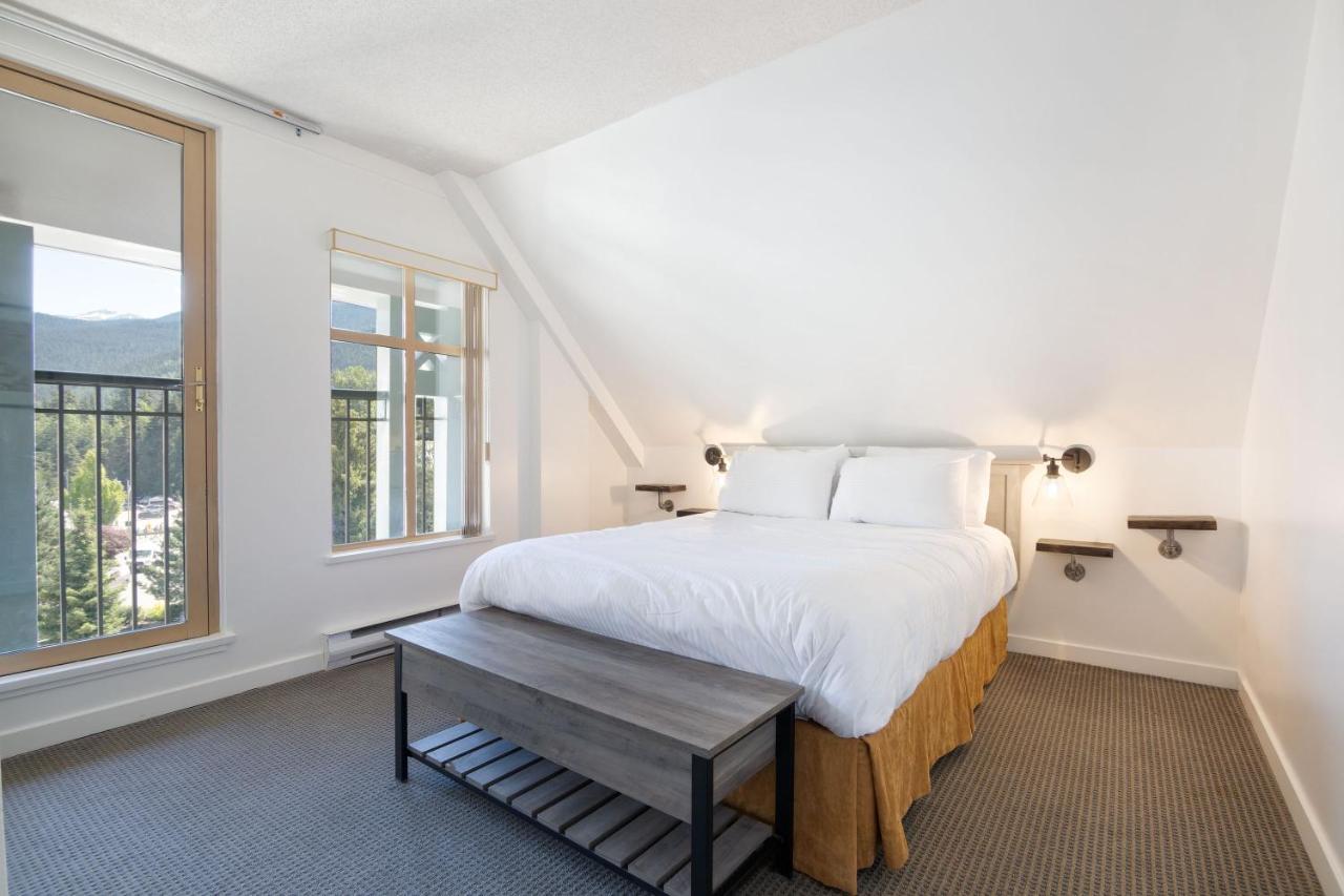 Whistler Village Centre By Latour Hotels And Resorts Εξωτερικό φωτογραφία