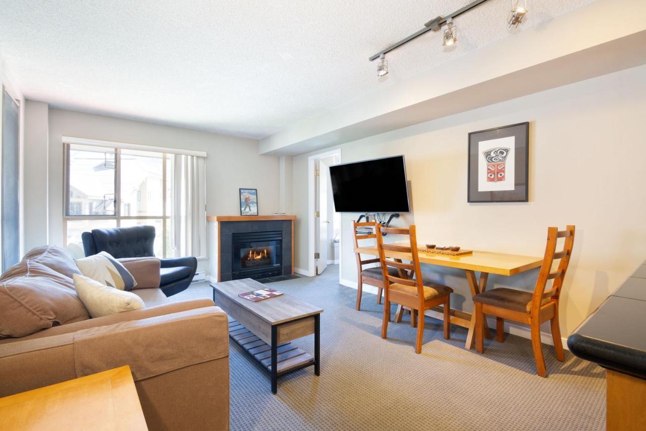 Whistler Village Centre By Latour Hotels And Resorts Εξωτερικό φωτογραφία